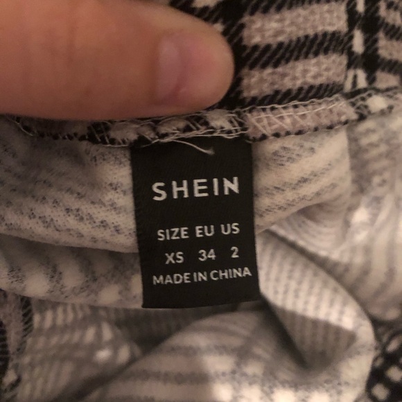 Shein dress pants - Picture 3 of 3